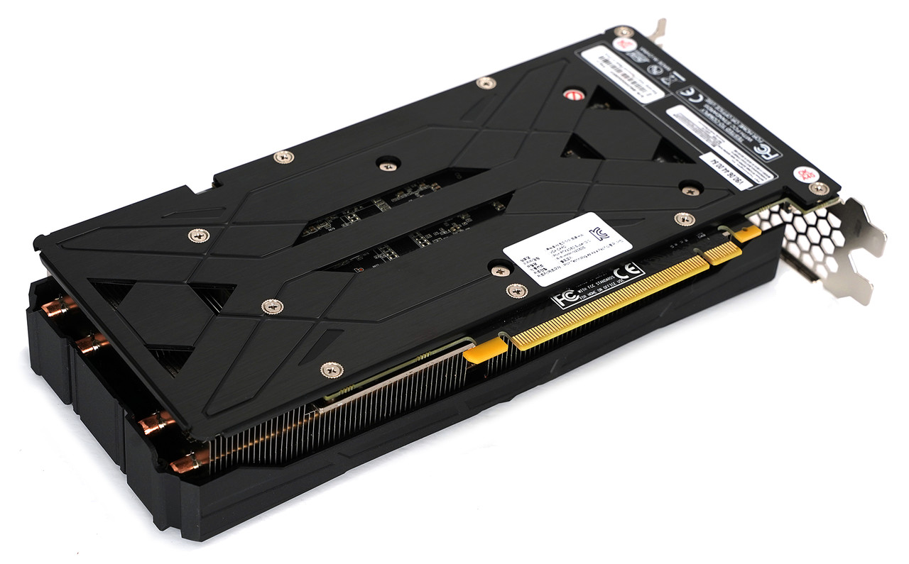 ▲ 백플레이트가 부착된 XLR8 RTX 2060 슈퍼 게이밍 OC