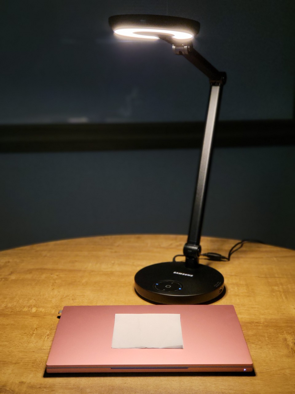 ▲ 색온도 6500K. 밝기 100%.