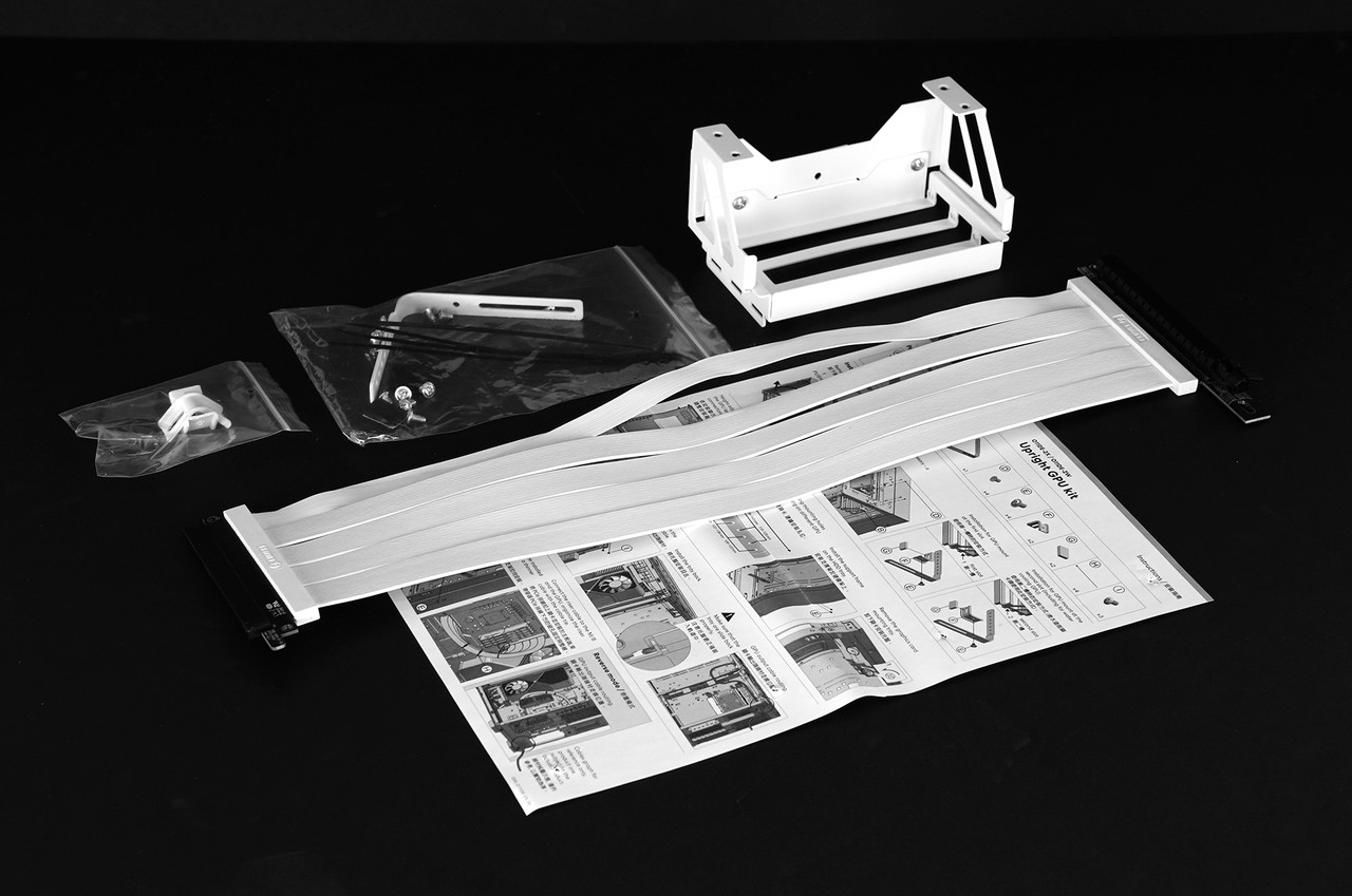 ▲ 리안리 O11DE-2X 업라이트 GPU 키트