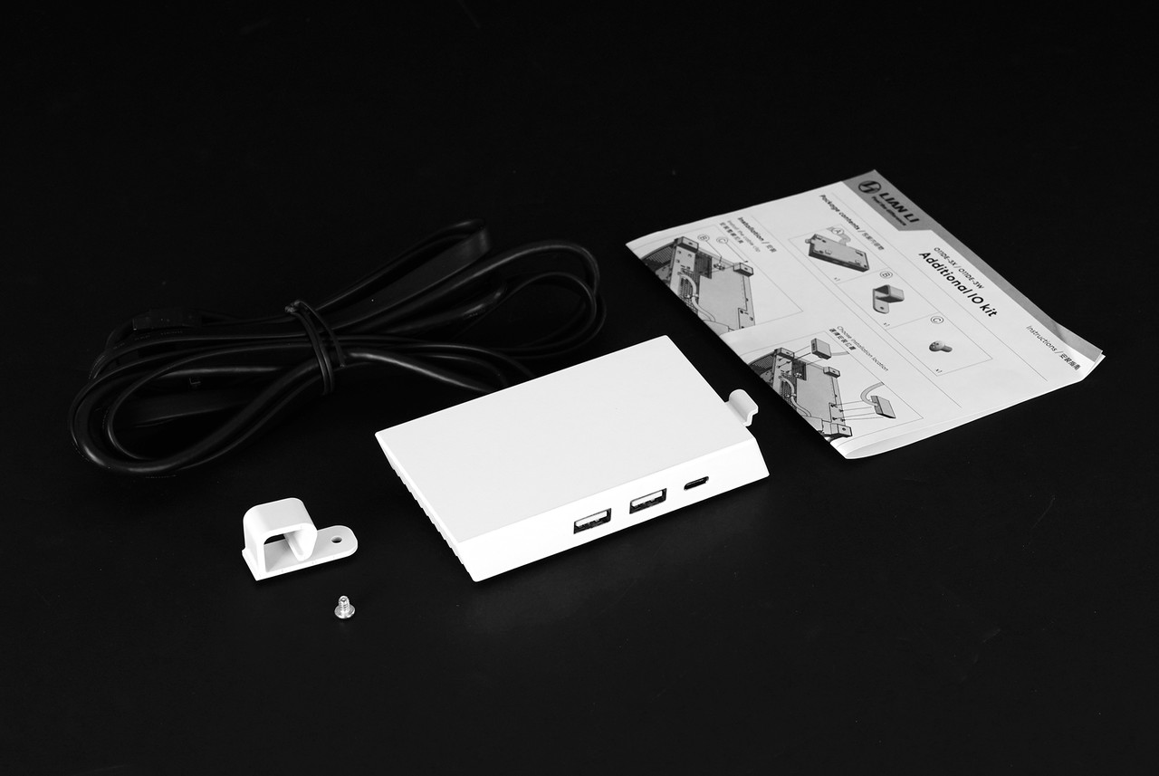 ▲ 리안리 O11DE-3X 애디셔널 IO 키트