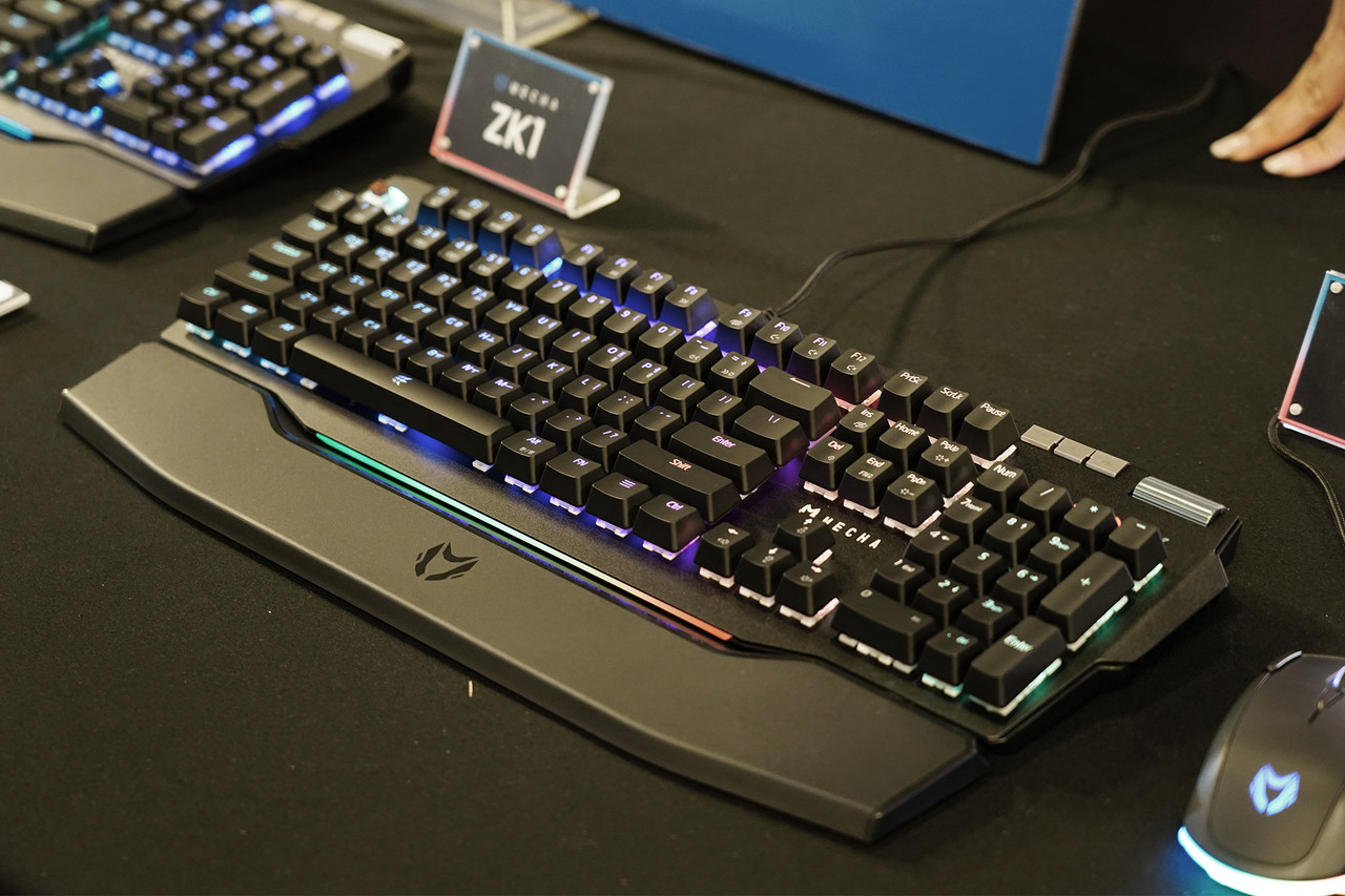 ▲ 게이밍 키보드 메카 ZK1