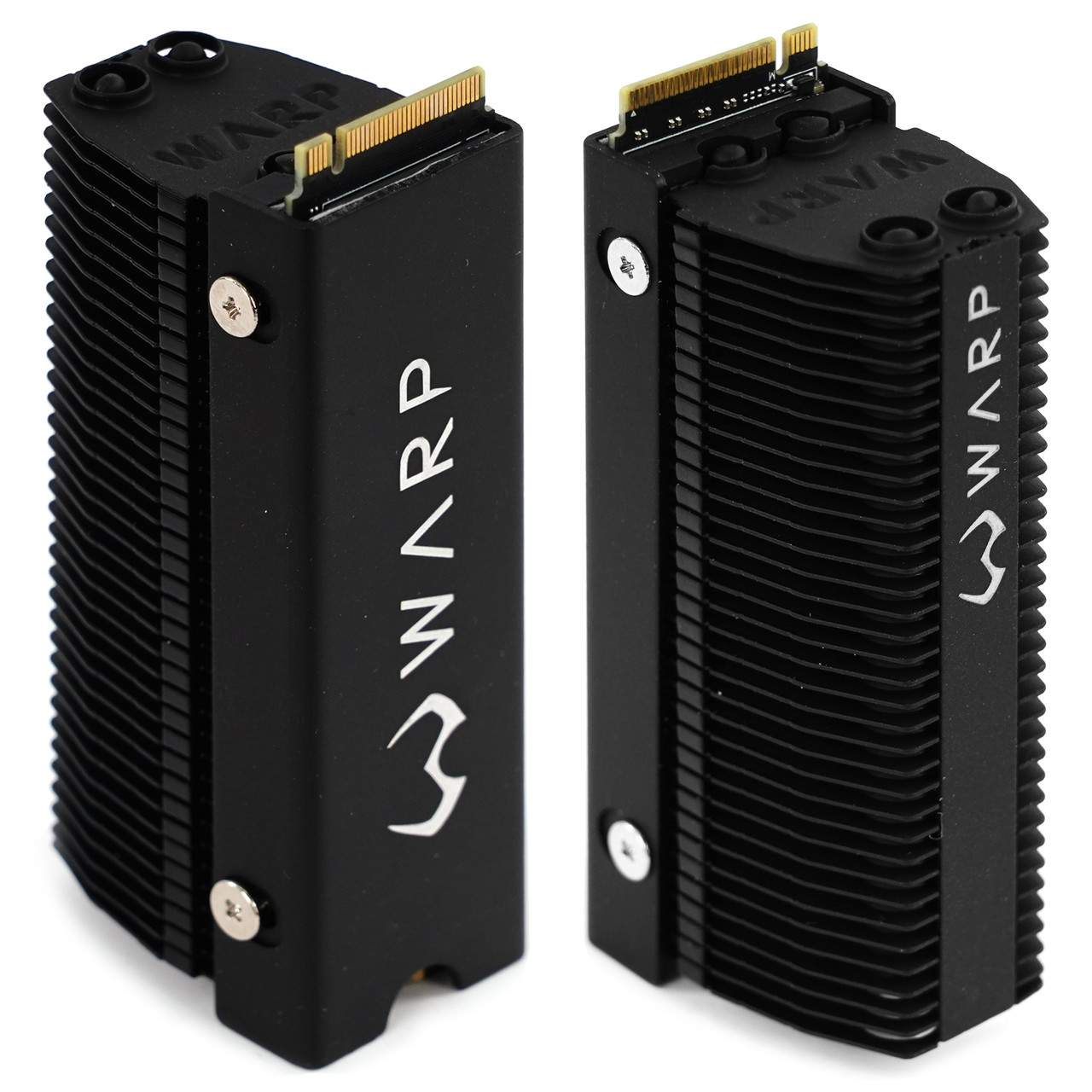 ▲ 워프 실드 S(위쪽)와 워프 실드 H(아래쪽)에 M.2 NVMe SSD 장착한 모습