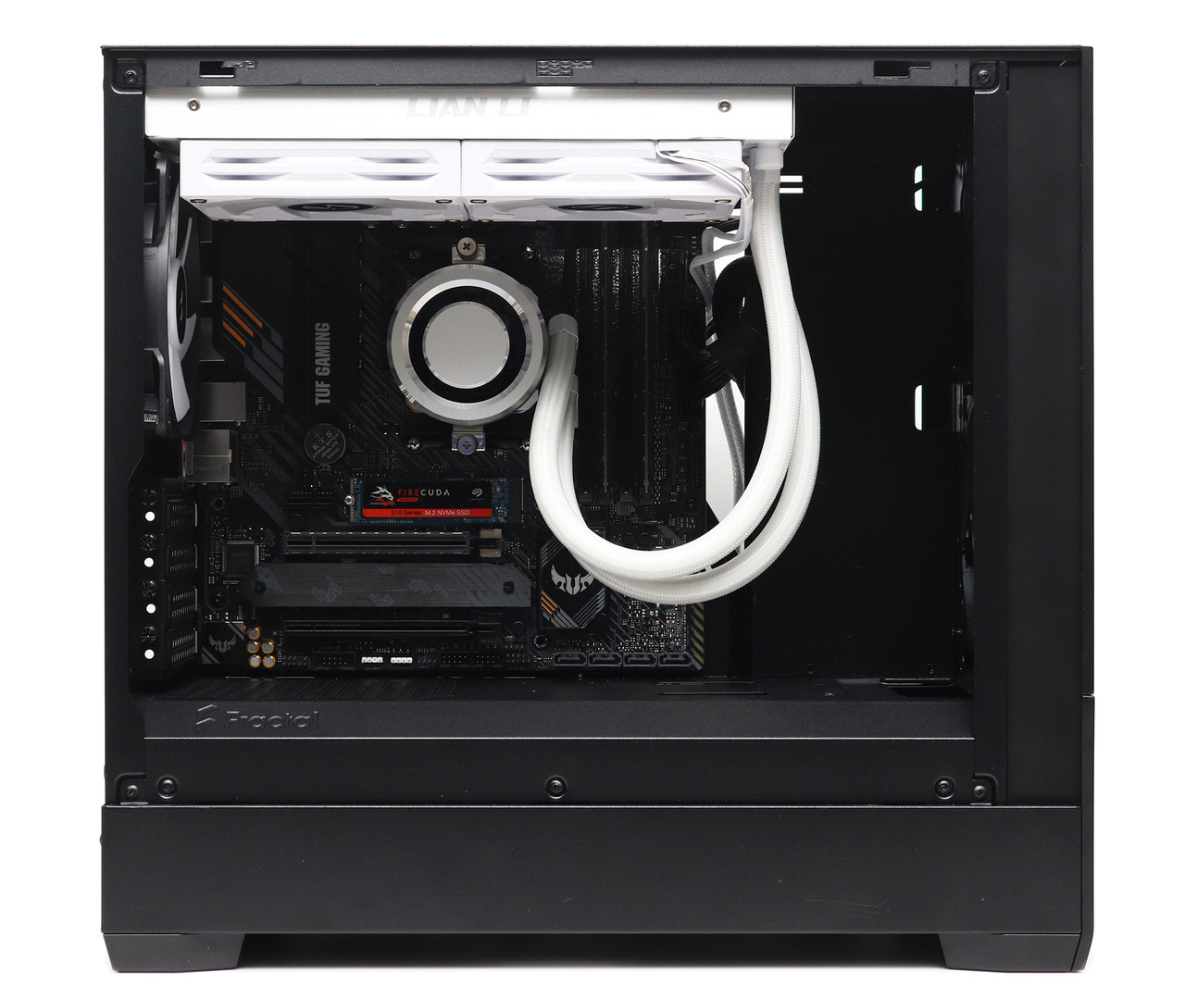 ▲ 2열 라디에이터(240mm) CPU 수랭 쿨러 장착한 모습